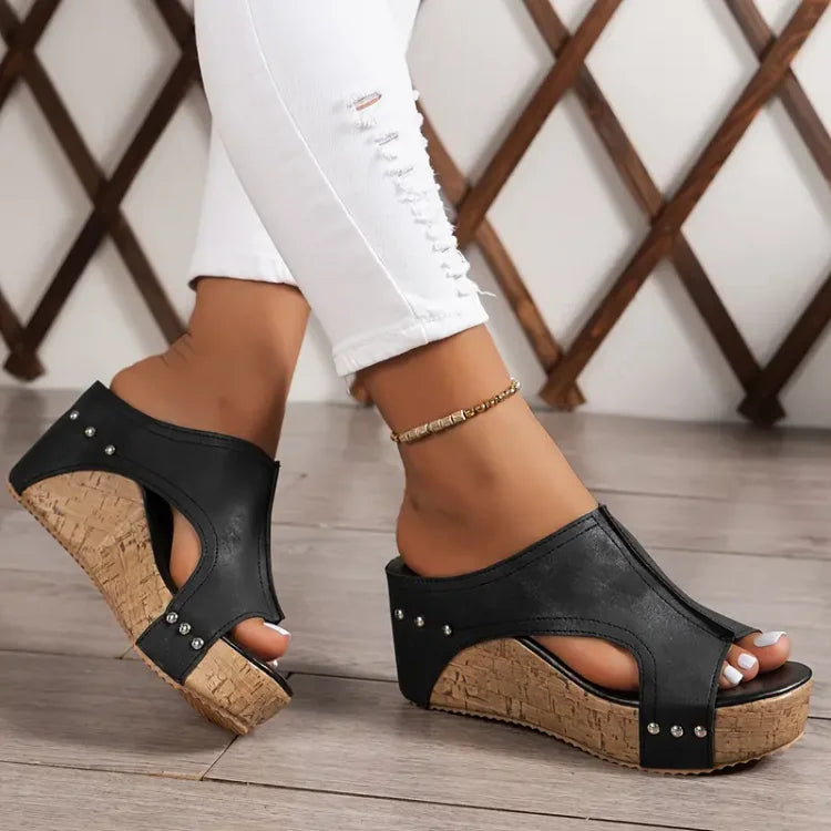 Zariyah™ | Orthopedic Sandals