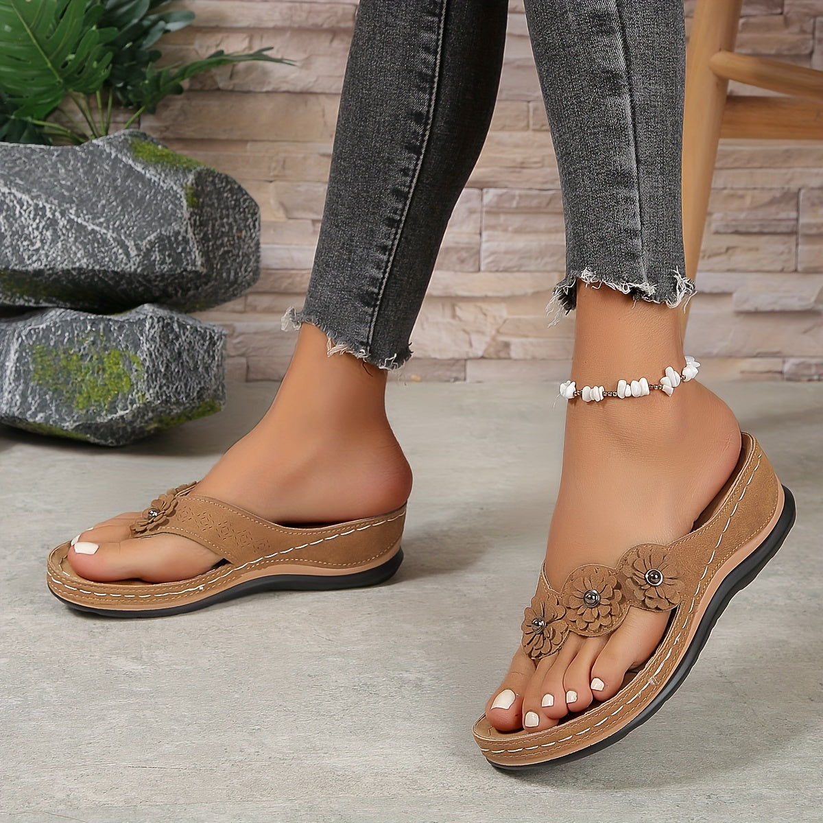 Cyrielle™ | Floral Orthopedic Sandals