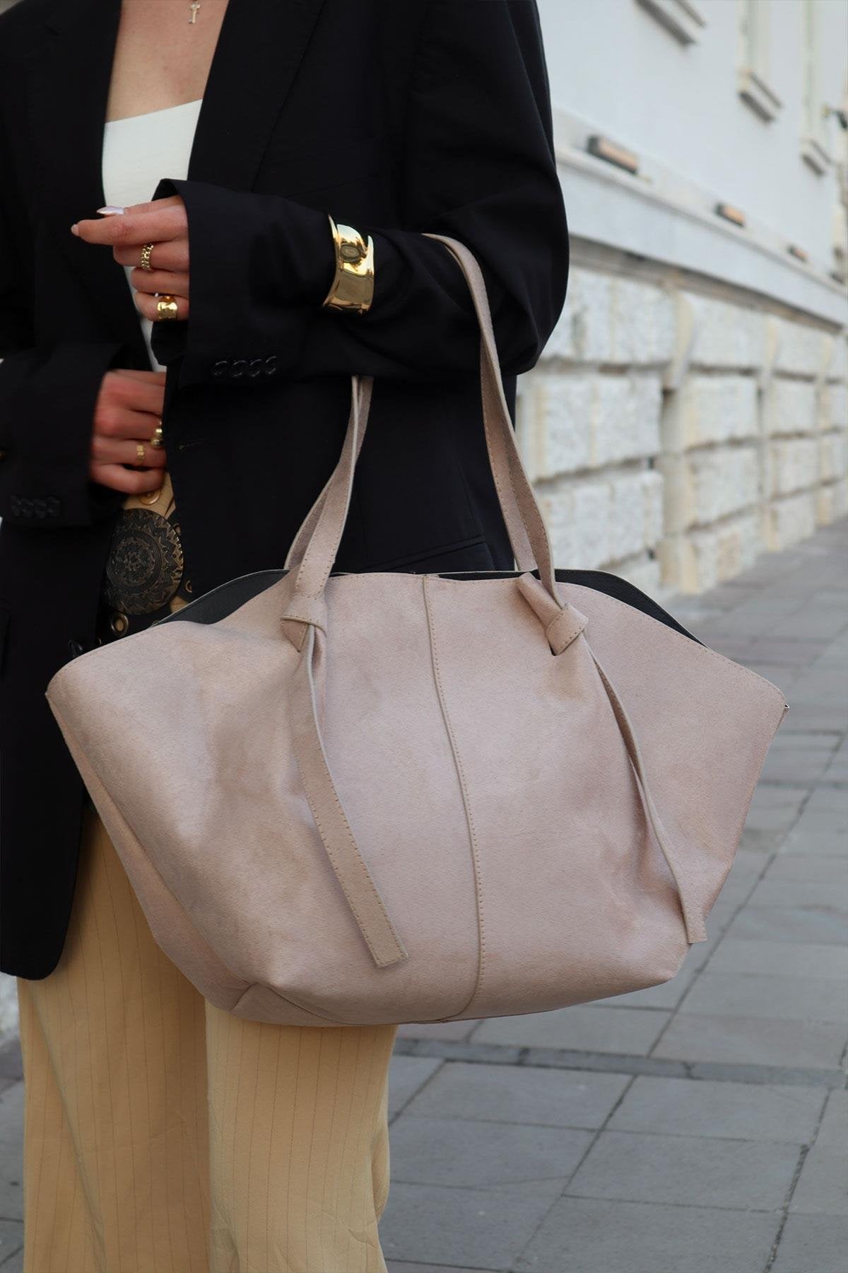 Juliet™ | Knot Suede Bag