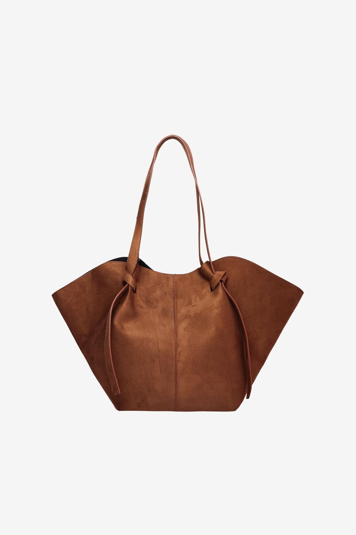 Juliet™ | Knot Suede Bag